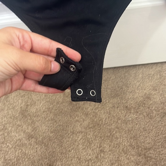 Abercrombie Soft AF bodysuit - Picture 3 of 3